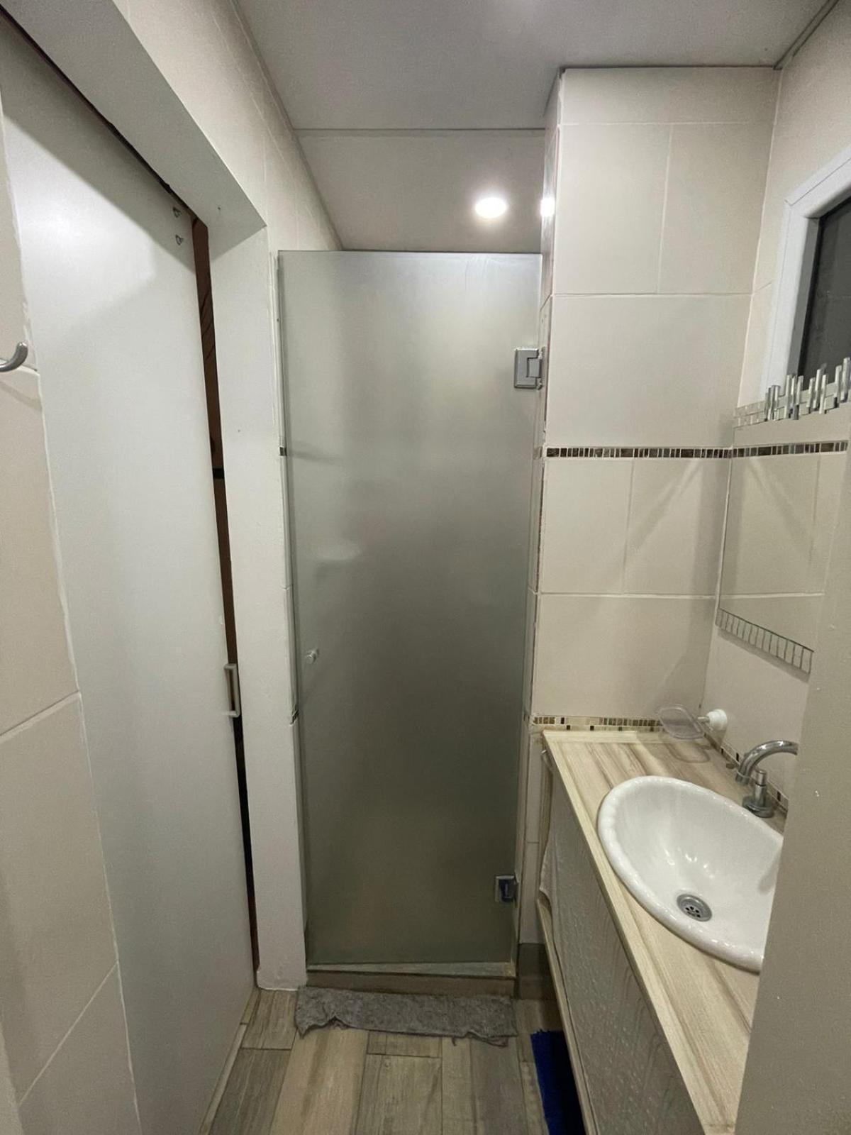 Hospedaje 3 Aeropuerto Ezeiza Pet Friendly Tranfer Gratis Desde Y Hacia El Aeropuerto De Ezeiza A 20 Minutosアパートメント エクステリア 写真