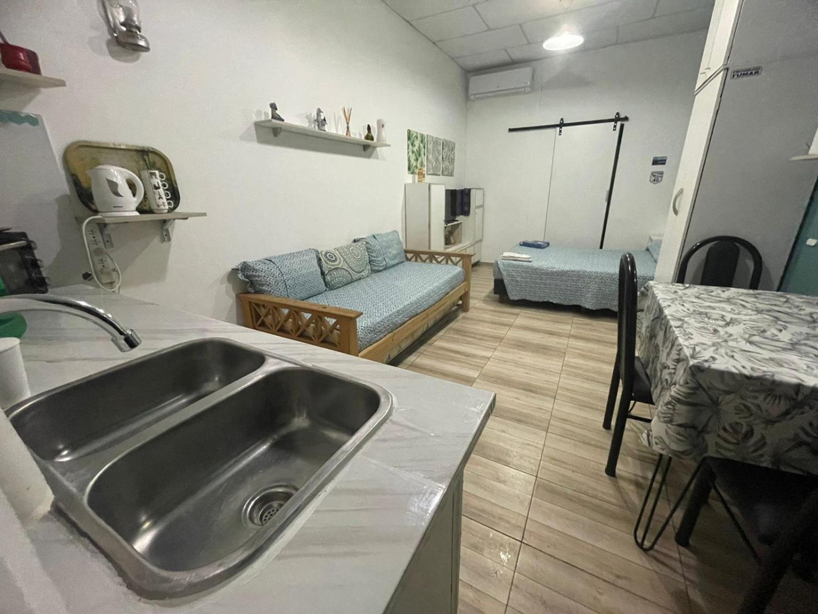 Hospedaje 3 Aeropuerto Ezeiza Pet Friendly Tranfer Gratis Desde Y Hacia El Aeropuerto De Ezeiza A 20 Minutosアパートメント エクステリア 写真